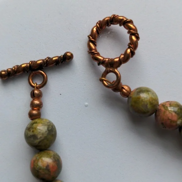 Unikite & pink jade necklace earrings set.New, Handcrafted. 22", copper toggle
